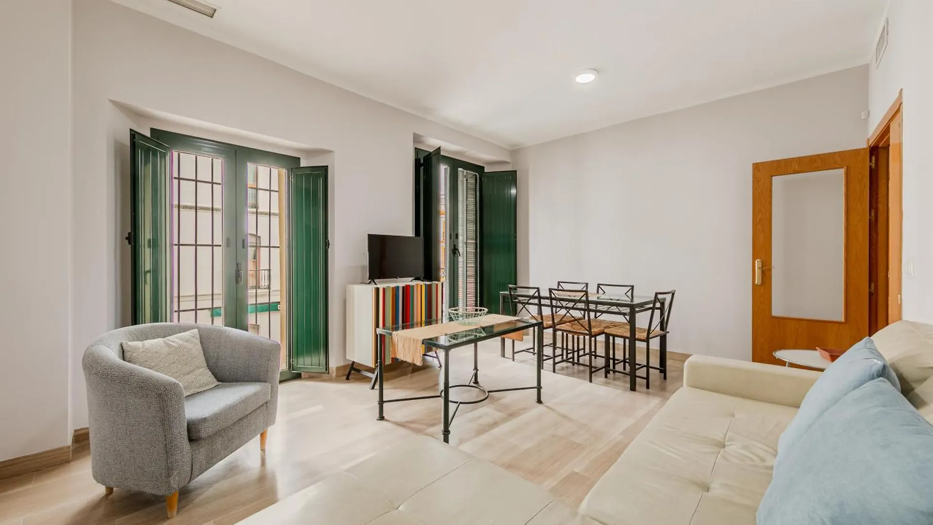 Green-Apartments Maestranza Seville Spain